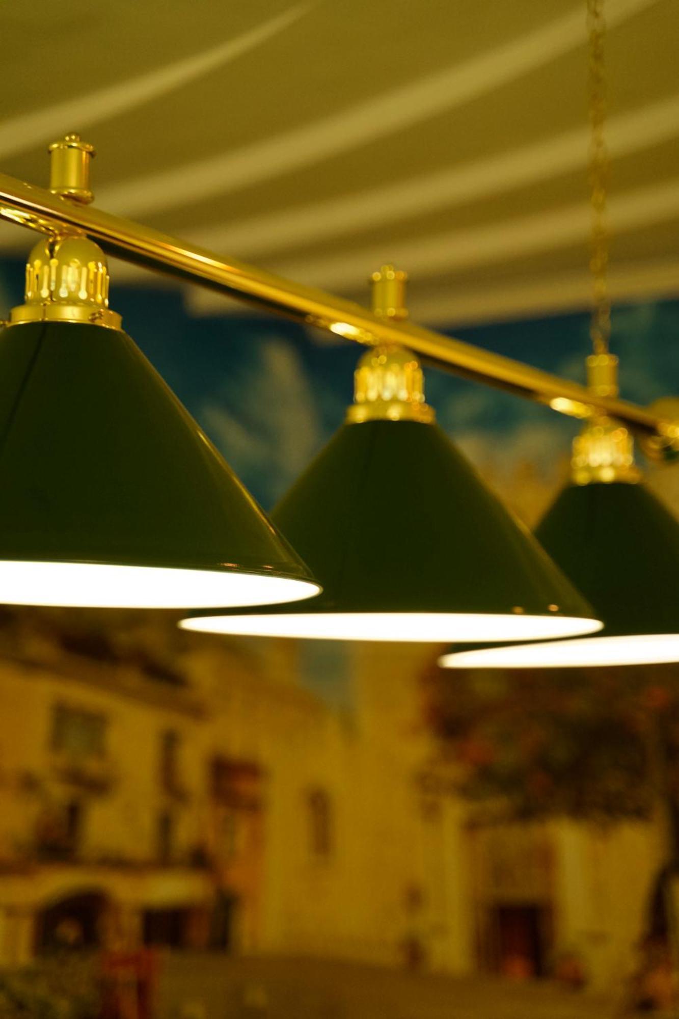 Петрос Family Hotel Γιαρέμτσε Εξωτερικό φωτογραφία